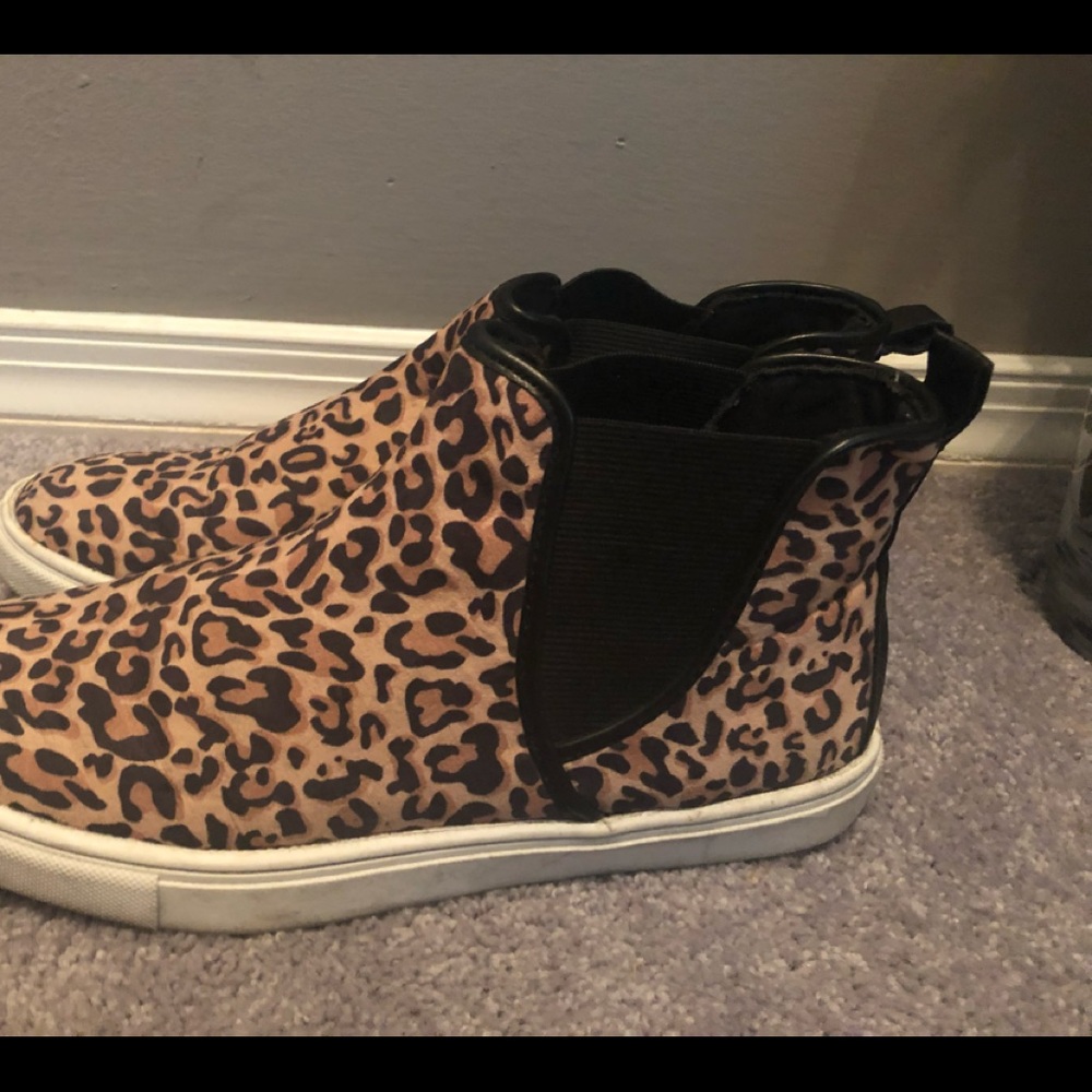 Leopard sneakers